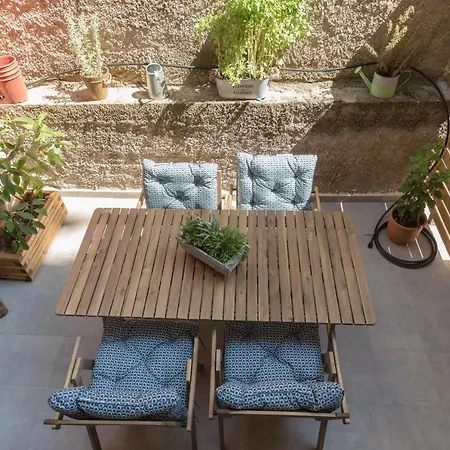 Cozy Flat With Terrace & Patio, Next To Lycabettus Apartamento Atenas